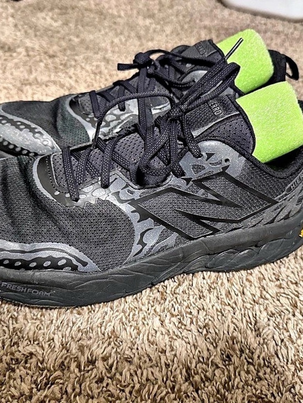 New Balance Hierro GTX Trail Running Shoes Black Gray